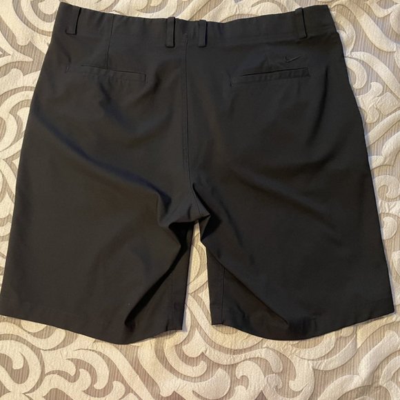 Nike Golf Shorts Mens 38 Black Standard Fit Dri Fit Flex Stretch Logo 10” Inseam - Picture 2 of 6